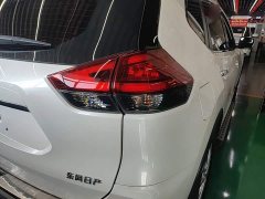 Nissan Qashqai 2.0L FWD Smart Connect Premium Edition - ფოტო 8
