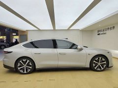 NIO ET7 75kWh Executive - ფოტო 5