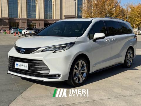 2023 Toyota Sienna 2.5L Hybrid Premium Edition