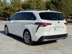Toyota Sienna 2.5L Hybrid Premium Edition - ფოტო 7