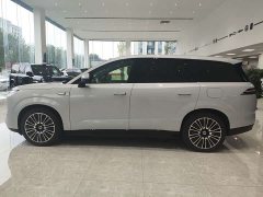 Denza BYD Denza N8L Flagship - ფოტო 8