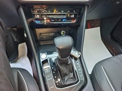 Volkswagen Tiguan L 2023 330TSI Automatic FWD R-Line Comfort Edition - ფოტო 14