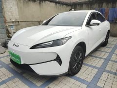 BYD e7 520 Smart Driving Edition - ფოტო 1