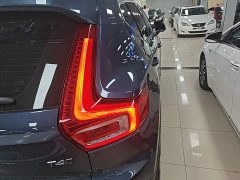 Volvo XC40 T4 AWD Smart Fashion Edition - ფოტო 8