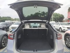 Tesla Model Y Standard Range RWD - ფოტო 19