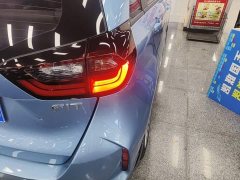 Honda Fit 1.5L CVT Trend Edition - ფოტო 8
