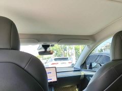 Tesla Model Y Rear-Wheel Drive - ფოტო 18