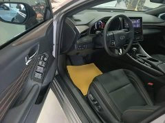 Toyota Avalon 2024 Dual-Engine 2.0L Elite Edition - ფოტო 16