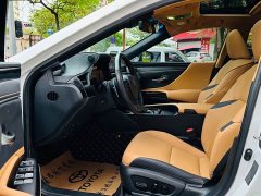 Lexus ES 2022 300h Excellence Edition - ფოტო 12
