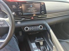 Hyundai Elantra 1.5L CVT GLX Elite - ფოტო 13