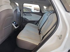 Changan Yaoguang C-DM 2026 Global Edition 120 Extended Range FWD - ფოტო 17