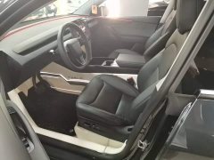 Tesla Model Y Rear-Wheel Drive - ფოტო 15
