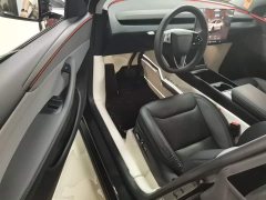 Tesla Model Y Rear-Wheel Drive - ფოტო 16