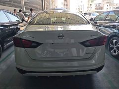 Nissan Teana 2021 2.0L XL Comfort - ფოტო 6
