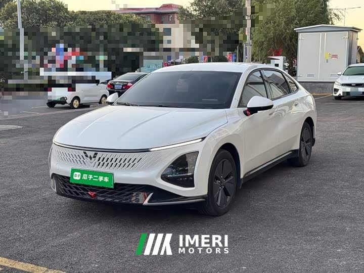Wuling Xingguang 70 Standard