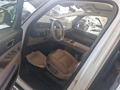 Li Auto MEGA 2025 Home Family Edition - ფოტო 15