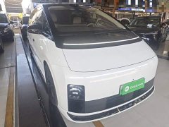 Li Auto MEGA 2025 Home Family Edition - ფოტო 4