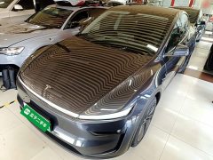 Tesla Model Y Rear-Wheel Drive - ფოტო 1