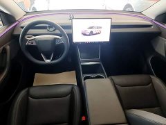 Tesla Model Y Rear-Wheel Drive - ფოტო 10