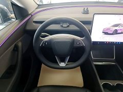 Tesla Model Y Rear-Wheel Drive - ფოტო 11