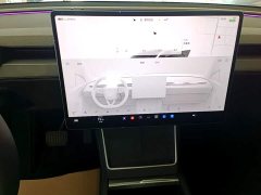 Tesla Model Y Rear-Wheel Drive - ფოტო 13