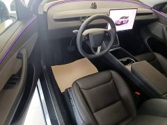 Tesla Model Y Rear-Wheel Drive - ფოტო 16