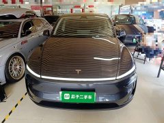 Tesla Model Y Rear-Wheel Drive - ფოტო 3