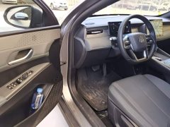 BYD Qin PLUS 2025 DM-i Smart Drive 128KM Entry-Level - ფოტო 16