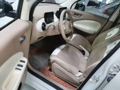 Wuling Hongguang MINIEV Fourth Generation Four-Door Advanced Edition - ფოტო 16