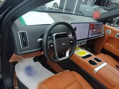 Li Auto L7 Pro - ფოტო 10