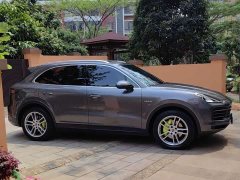 Porsche Cayenne New Energy 2022 Cayenne E-Hybrid 2.0T Platinum Edition - ფოტო 13