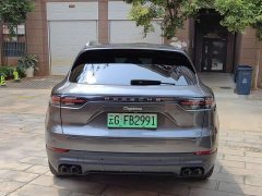 Porsche Cayenne New Energy 2022 Cayenne E-Hybrid 2.0T Platinum Edition - ფოტო 14