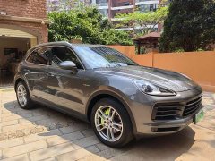 Porsche Cayenne New Energy 2022 Cayenne E-Hybrid 2.0T Platinum Edition - ფოტო 2