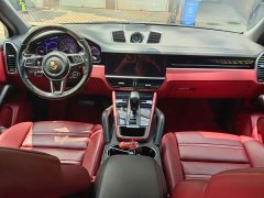 Porsche Cayenne New Energy 2022 Cayenne E-Hybrid 2.0T Platinum Edition - ფოტო 5