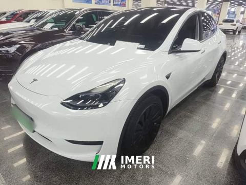 2022 Tesla Model Y Rear-Wheel Drive