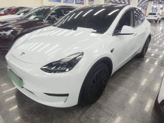 Tesla Model Y Rear-Wheel Drive - ფოტო 2