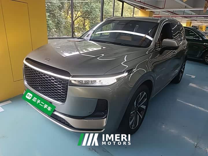 Li Auto ONE Extended Range 6-Seater - ავტომობილი ჩინეთიდან