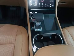 Li Auto ONE Extended Range 6-Seater - ფოტო 14