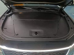 Li Auto ONE Extended Range 6-Seater - ფოტო 20
