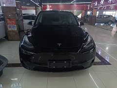Tesla Model Y Standard Range RWD - ფოტო 3