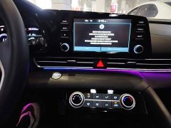 Hyundai Elantra 2022 1.5L CVT GLX Elite - ფოტო 13