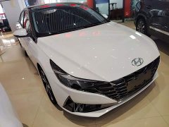 Hyundai Elantra 2022 1.5L CVT GLX Elite - ფოტო 4