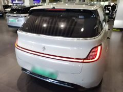 Baojun Yunduo 2023 460 Max - ფოტო 7
