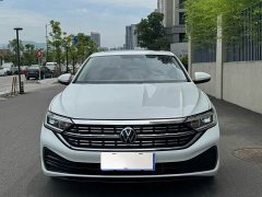 Volkswagen Sagitar 300TSI DSG Flying Edition - ფოტო 2