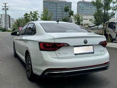 Volkswagen Sagitar 300TSI DSG Flying Edition - ფოტო 6