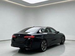BMW 5 Series 530Li Premier M Sport Package - ფოტო 6