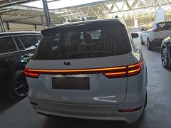 Li Auto ONE 2020 Extended Range 6-Seater - ფოტო 6