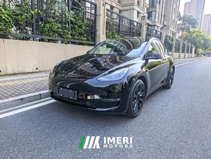 Tesla Model Y Standard Range RWD - ავტომობილი ჩინეთიდან