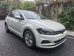 Volkswagen Polo Plus 1.5L Automatic Panoramic Comfort Edition - ფოტო 3