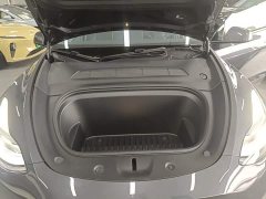 Tesla Model Y Rear-Wheel Drive - ფოტო 20